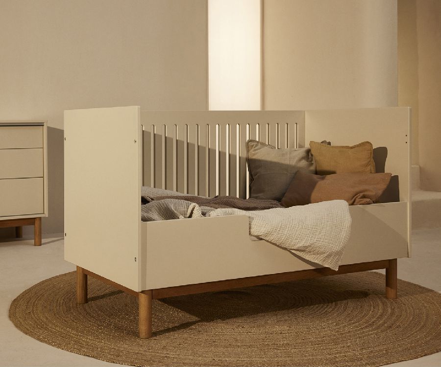 Bedhek Quax Bedrail, geschikt voor 140 cm babybed Quax