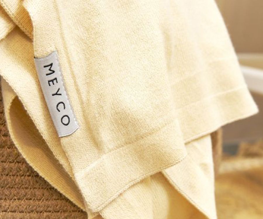 Onzin Betasten duidelijkheid Deken Meyco Baby, geschikt voor wieg/draagmand/park | Knit Basic soft  yellow | Paradisio