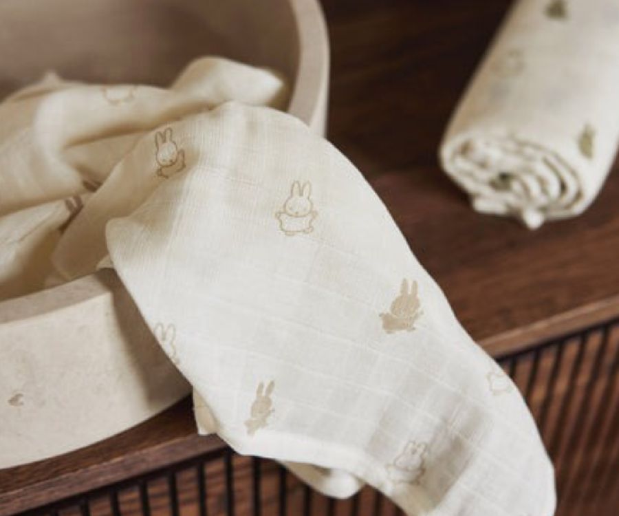 Tetra doek Jollein Small | Happy Miffy nougat