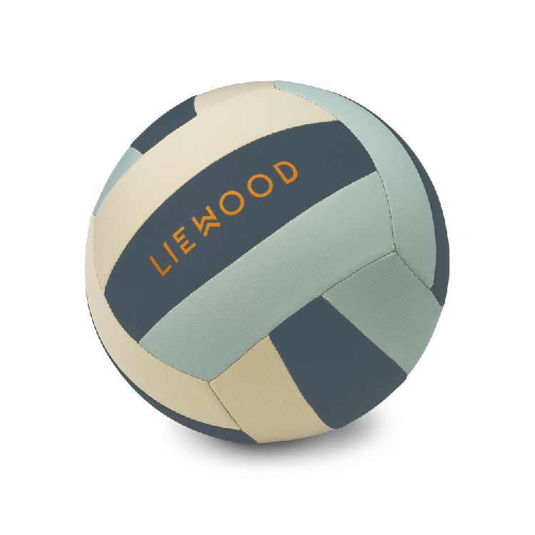 Bal Liewood Villa Volley Ball