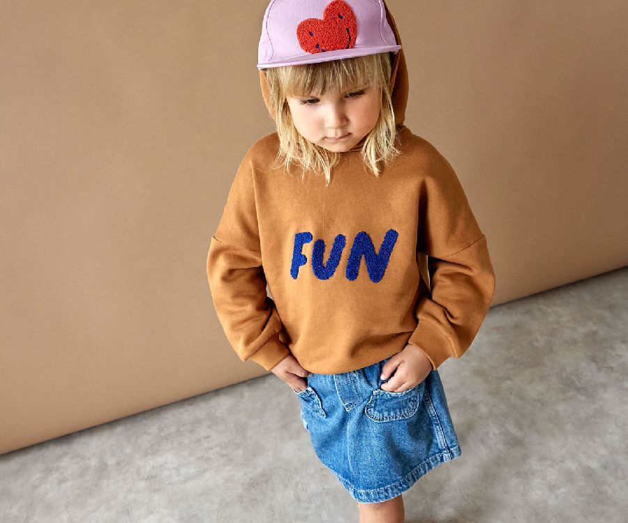 Pull Laessig | Little Gang