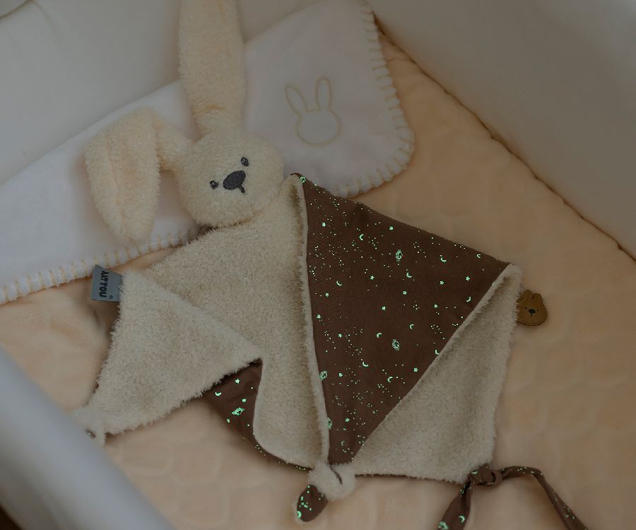 Knuffel Nattou Maxi Doudou Glow in the dark, knuffeldoek / doudou | Lapidou teddy vanilla/Teddy