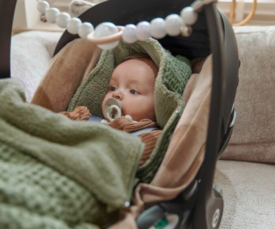 Voetenzak Meyco Baby, geschikt voor autostoel groep 0+ | Wafel Teddy olive green