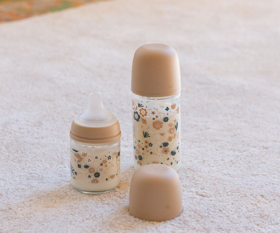 Fles Suavinex, breedhalsfles, 240 ml | Wonderland beige